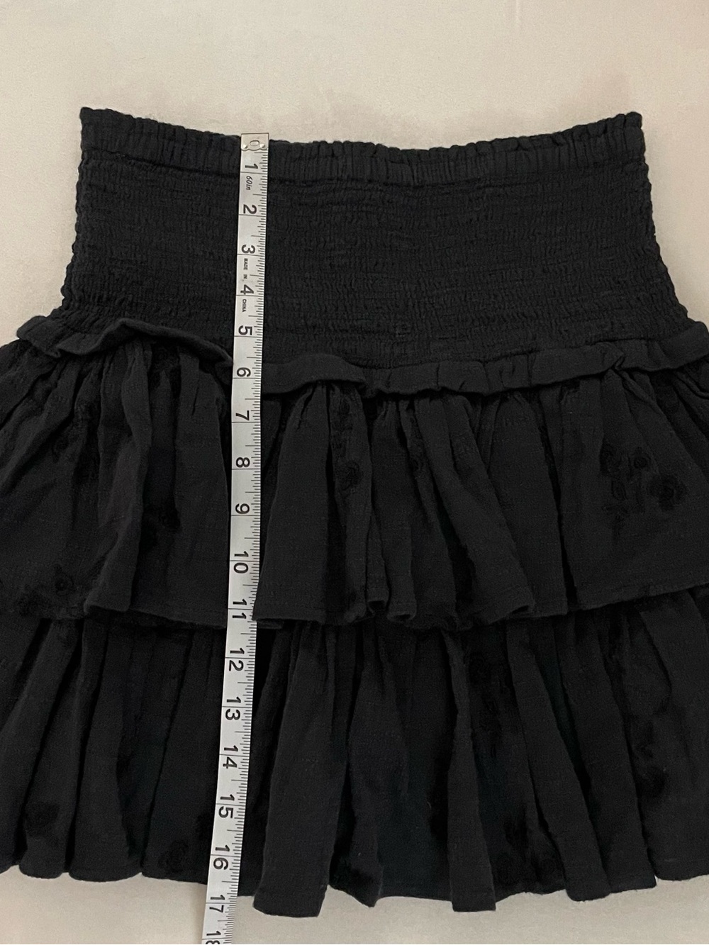 Unsubscribed NWT 2087 Smocked Short Skirt Solid Faded Black Size 6 Floral print - Picture 6 of 12